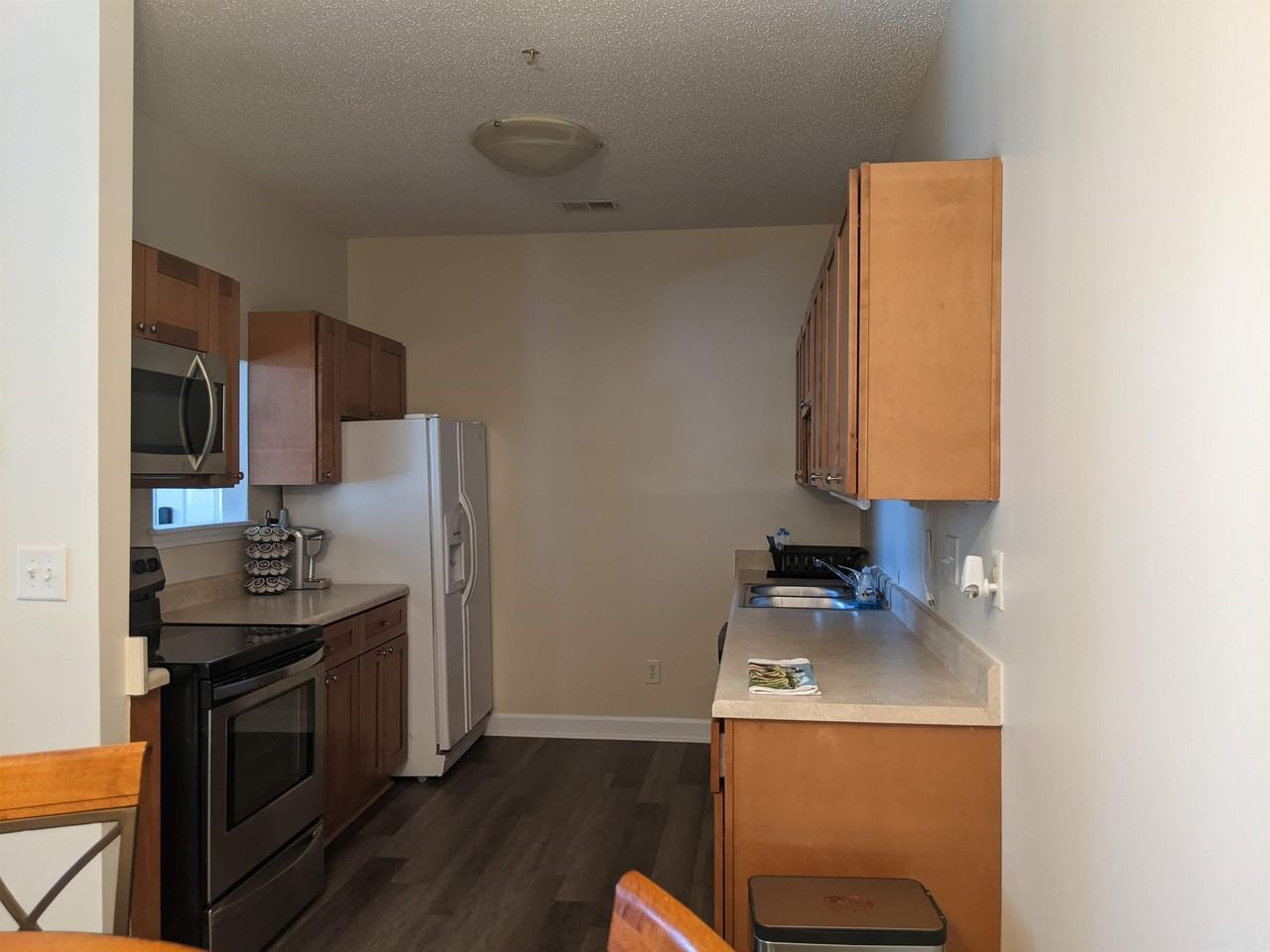 3031 Winston Dr #206 - Photo 5 of 12