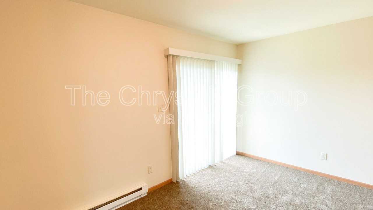 1100 Carrie Ln #5 - Photo 6 of 8