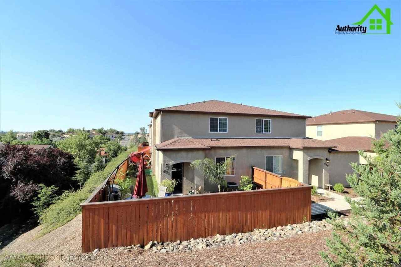 671 Mission De Oro Dr - Photo 3 of 33