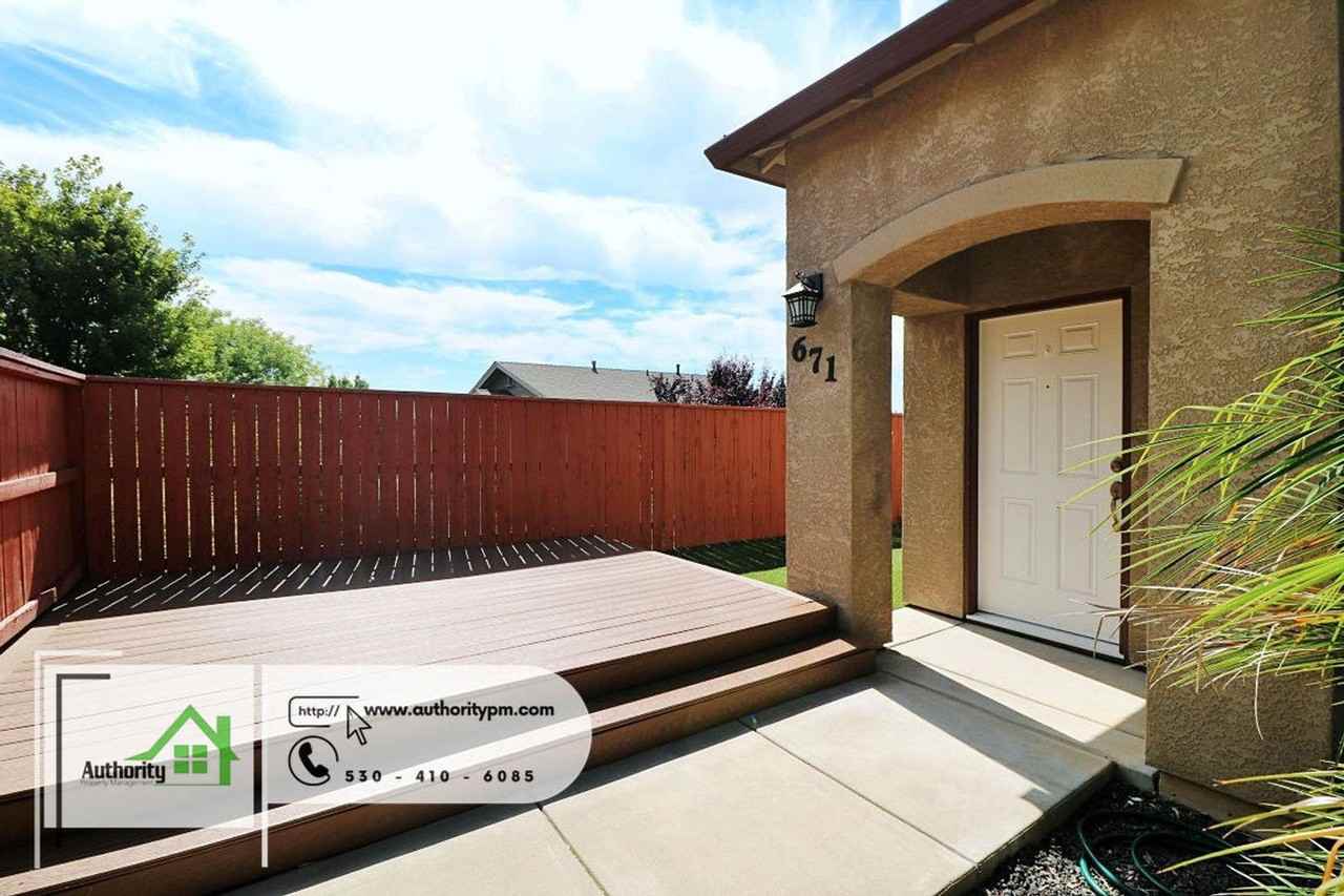 671 Mission De Oro Dr - Photo 4 of 33
