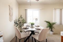 Casa De Windsor - Photo 1 of 1