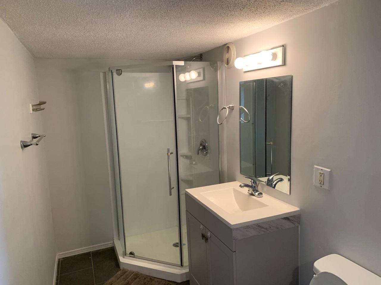 5 Rue Lina - Photo 3 of 7