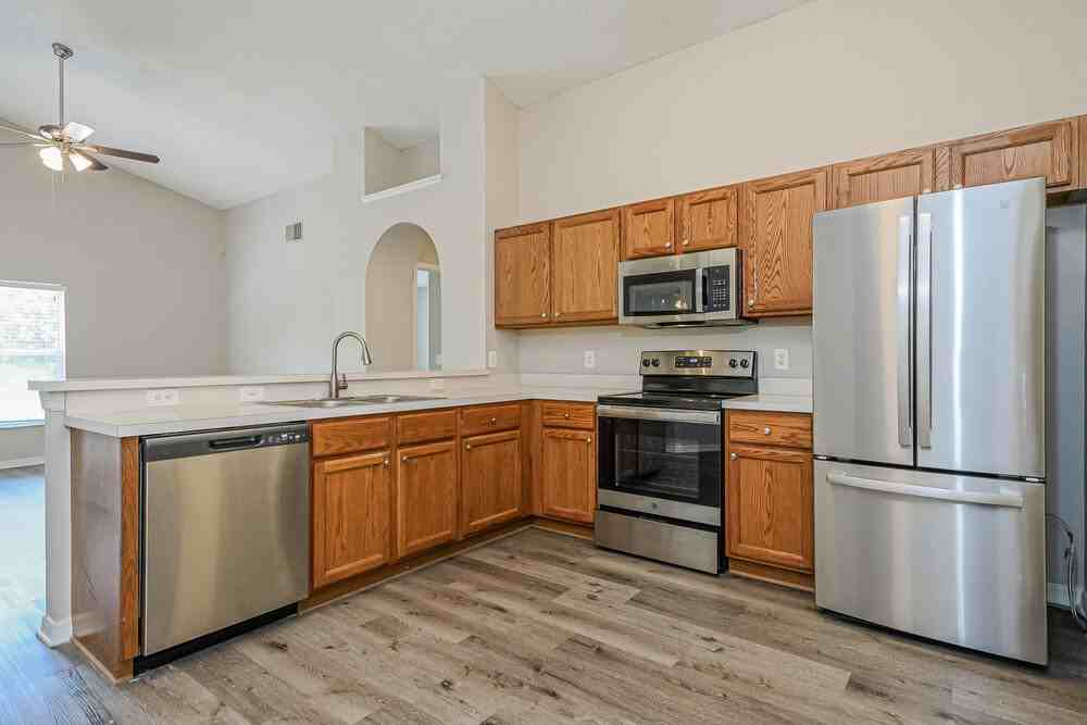 11528 Grazeley Ct - Photo 6 of 16
