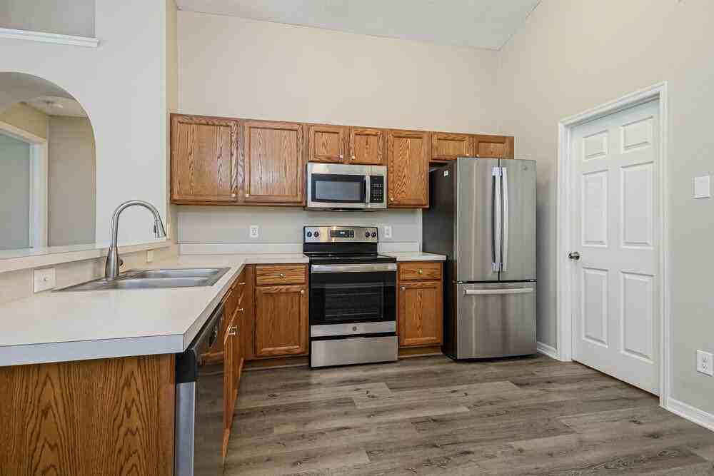 11528 Grazeley Ct - Photo 7 of 16