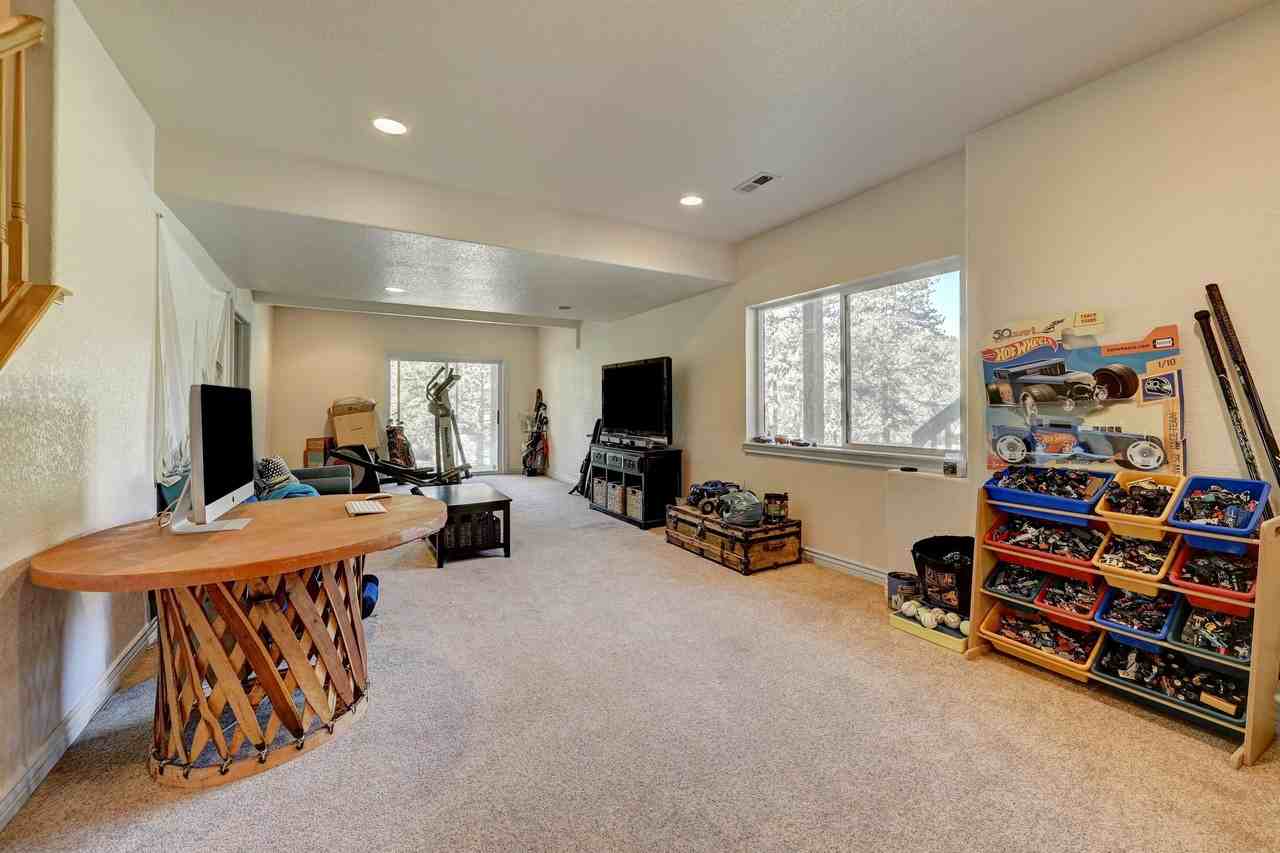 7557 Gartner Rd - Photo 3 of 16