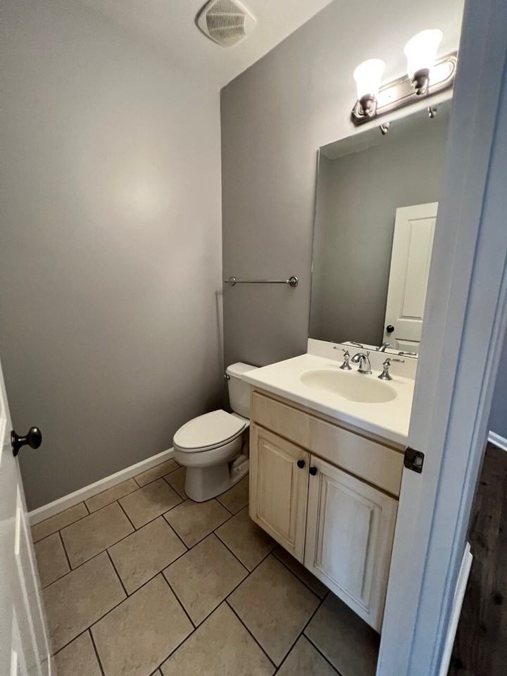 1843 Annabellas Dr #1 - Photo 4 of 20