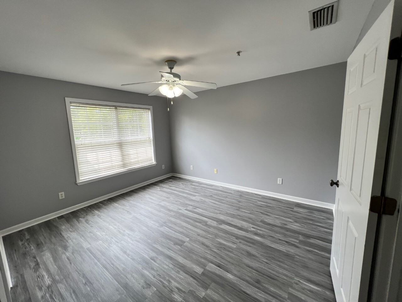 1843 Annabellas Dr #1 - Photo 7 of 20