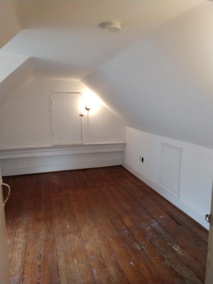 314 N Kent St #2 - Photo 5 of 21