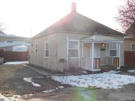 featured image of 103 W 2nd St