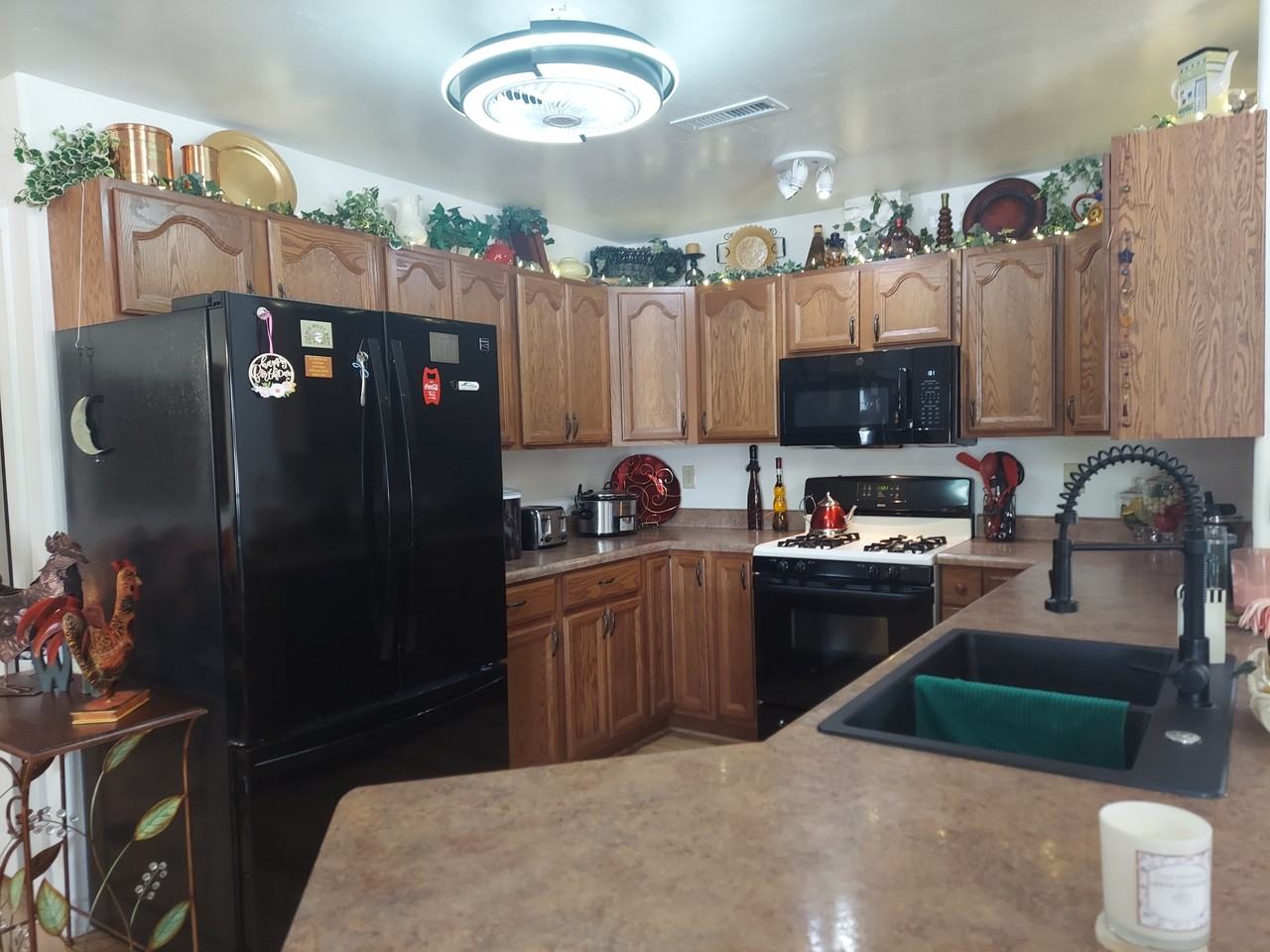 202 E Grant Ave #1 - Photo 3 of 11