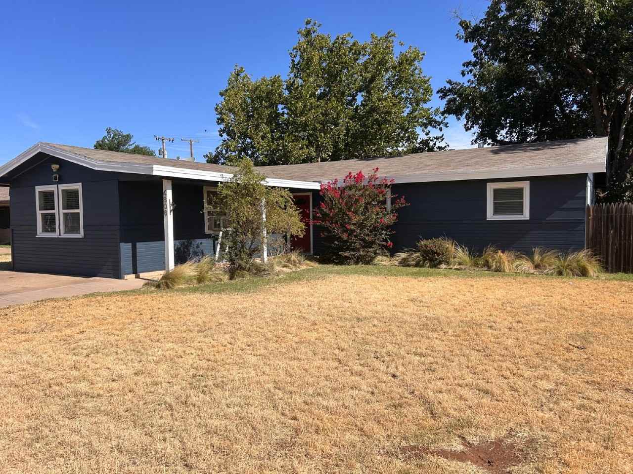 4806 13th St - Photo 2 of 14