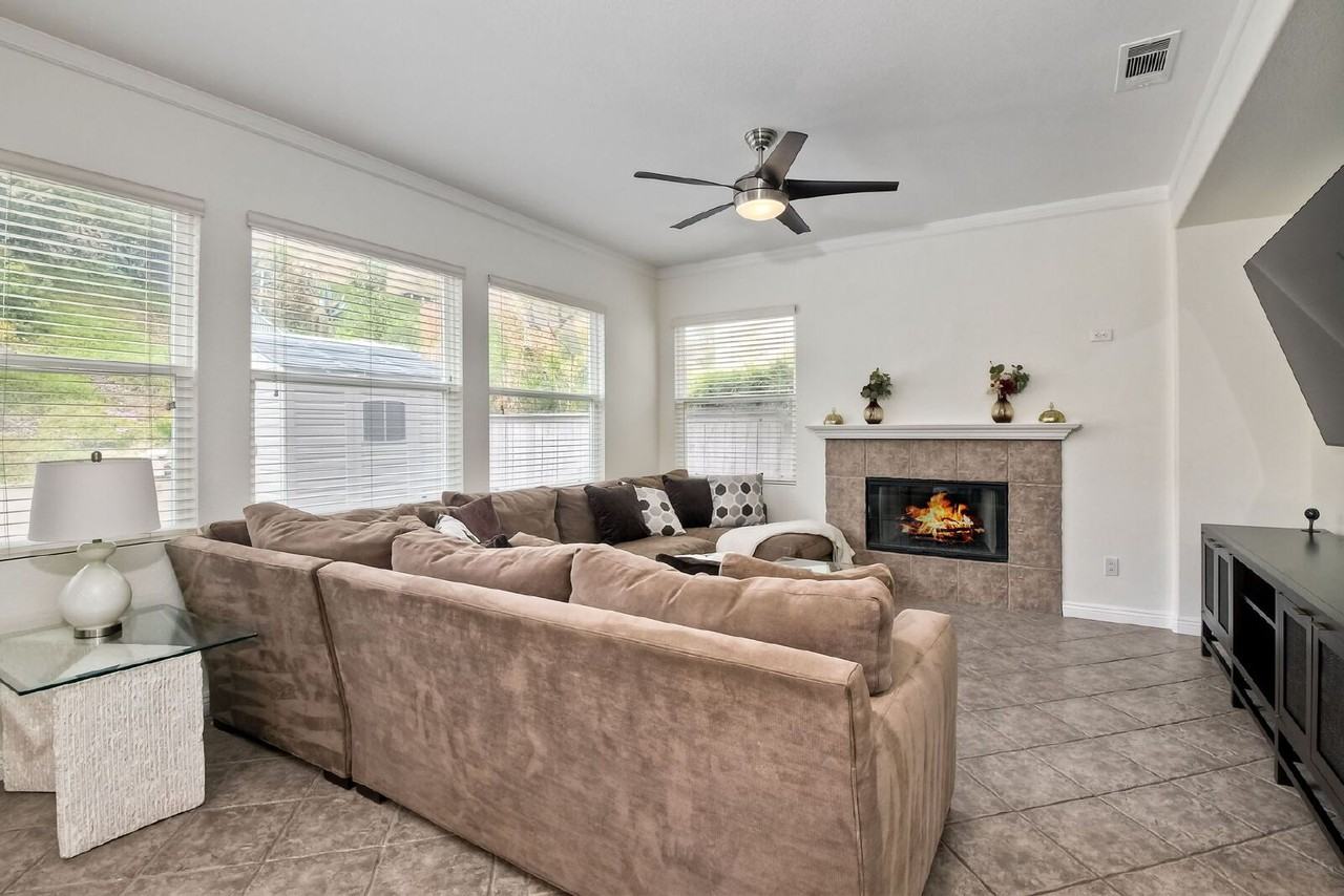 6057 Paseo Carreta - Photo 7 of 43