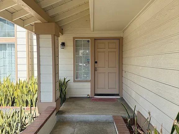 11381 Avenger Rd - Photo 2 of 13