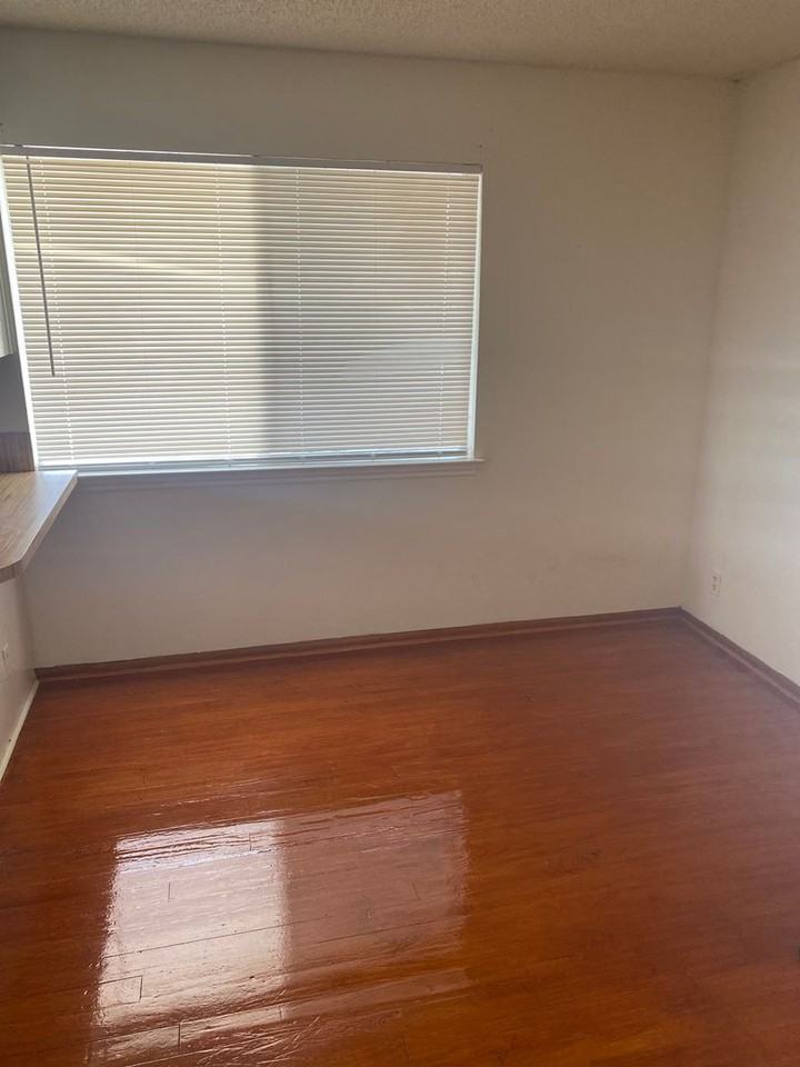 2514 Pearl St. - Photo 5 of 20