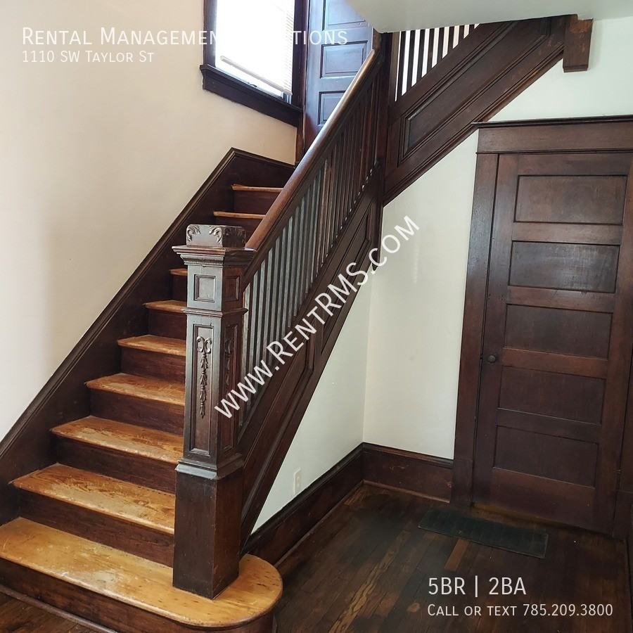 1110 Sw Taylor St - Photo 3 of 47