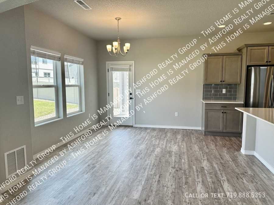 8322 Graphite Drive - Photo 7 of 22