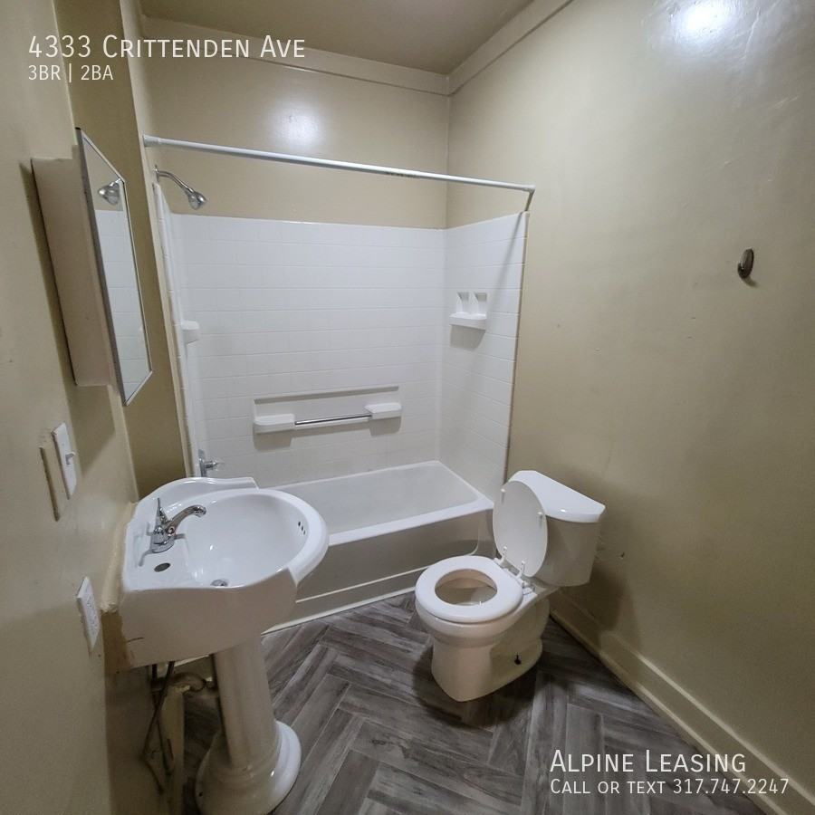 4333 Crittenden Ave - Photo 6 of 6