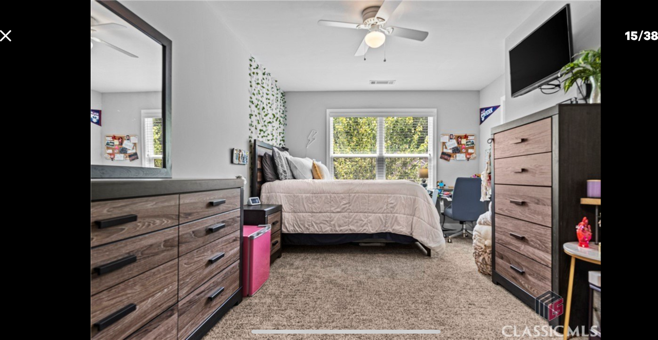 1030 Binghampton Cir - Photo 4 of 14