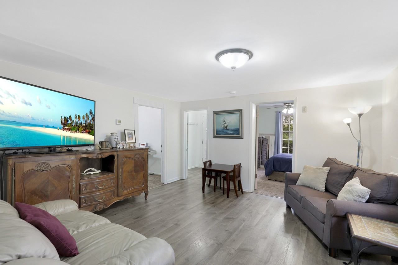 451 Taylor St Ne #NA - Photo 3 of 15