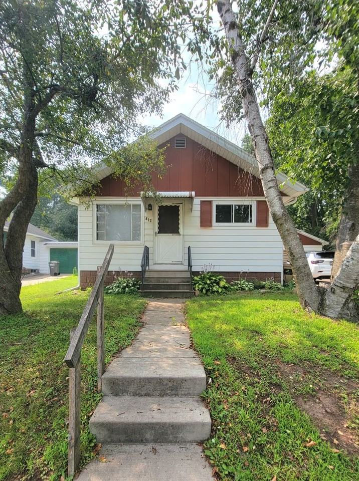 412 Starr Ave - Photo 2 of 13