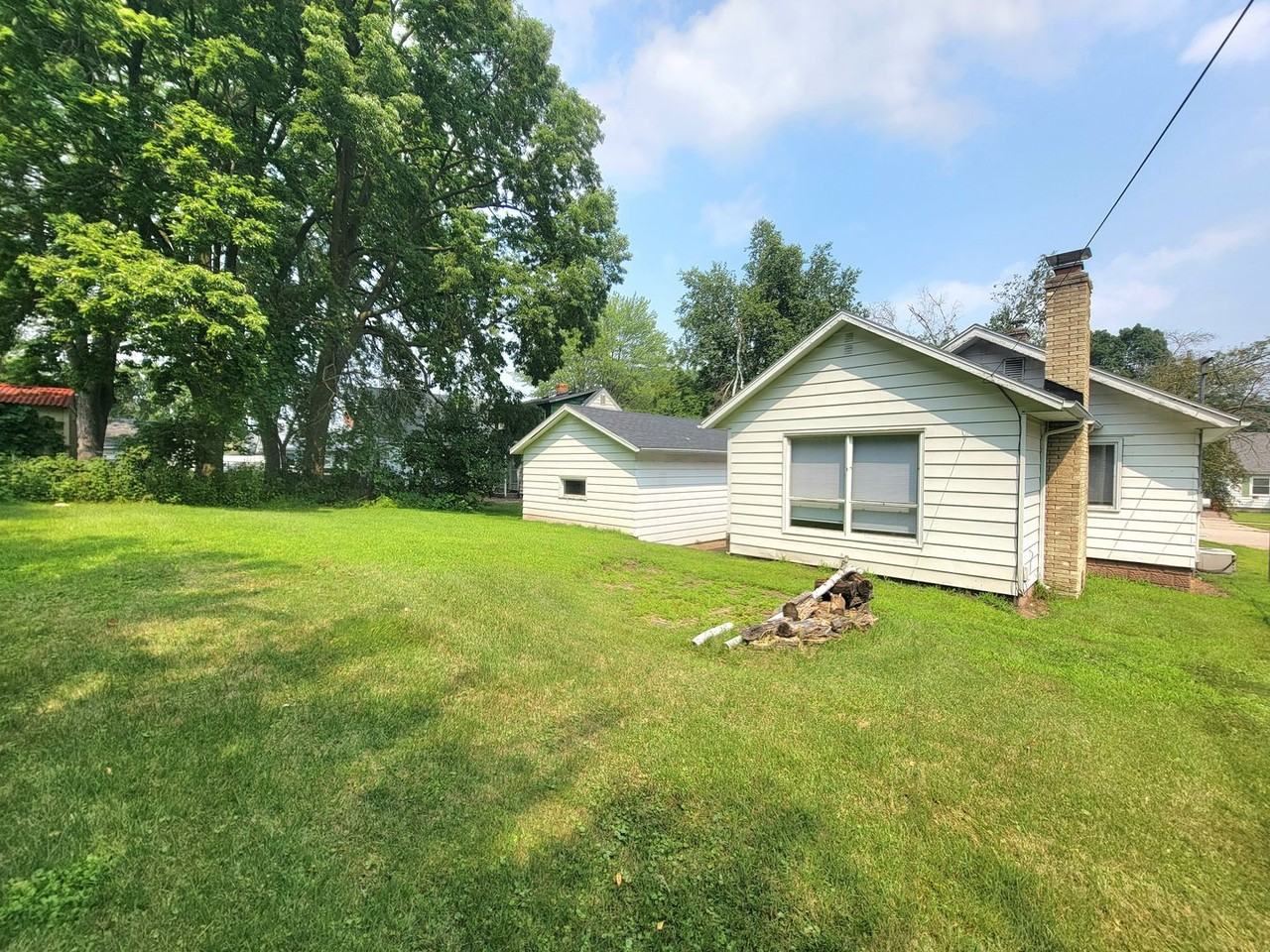 412 Starr Ave - Photo 3 of 13