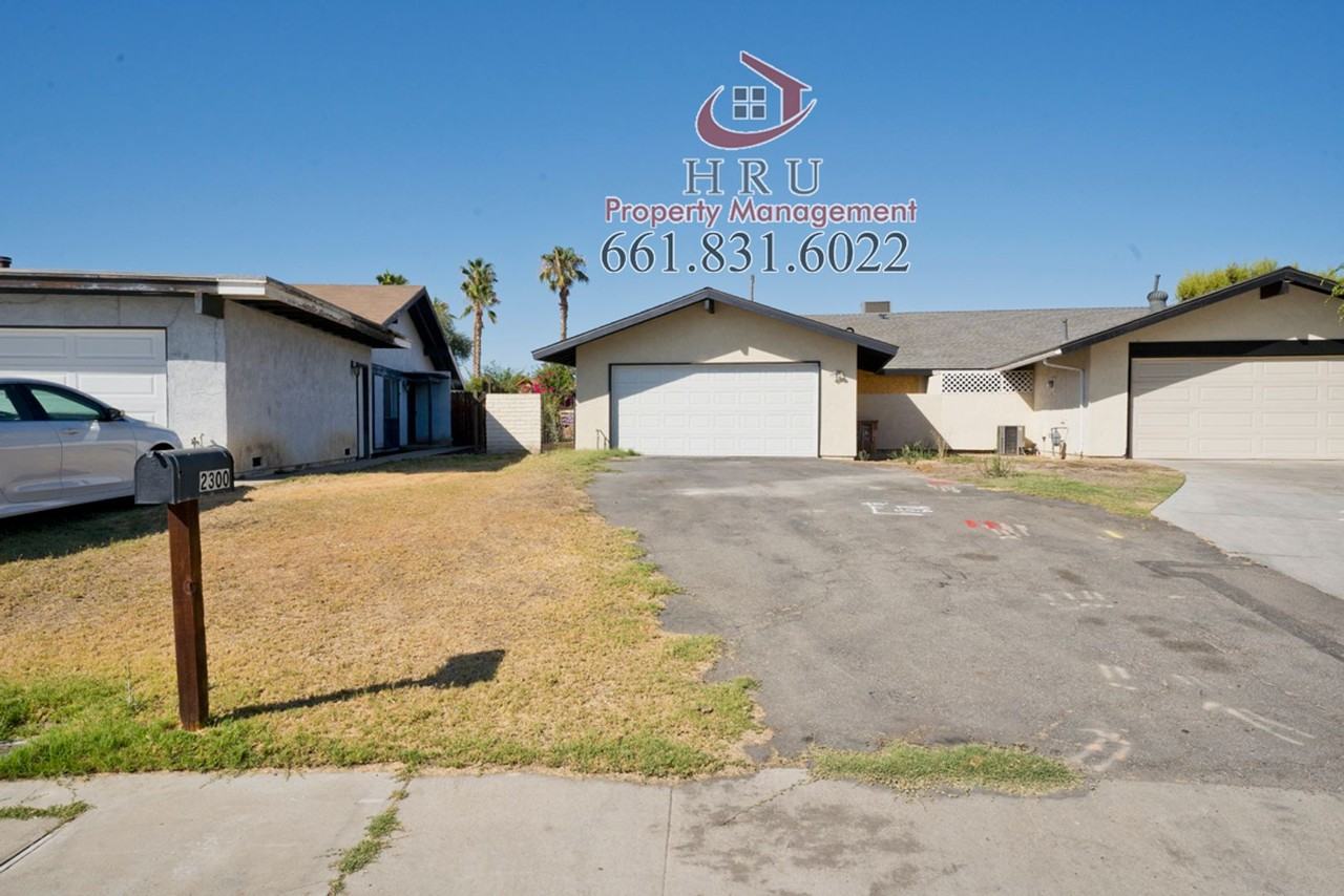 2300 Pinon Springs Cir - Photo 3 of 20