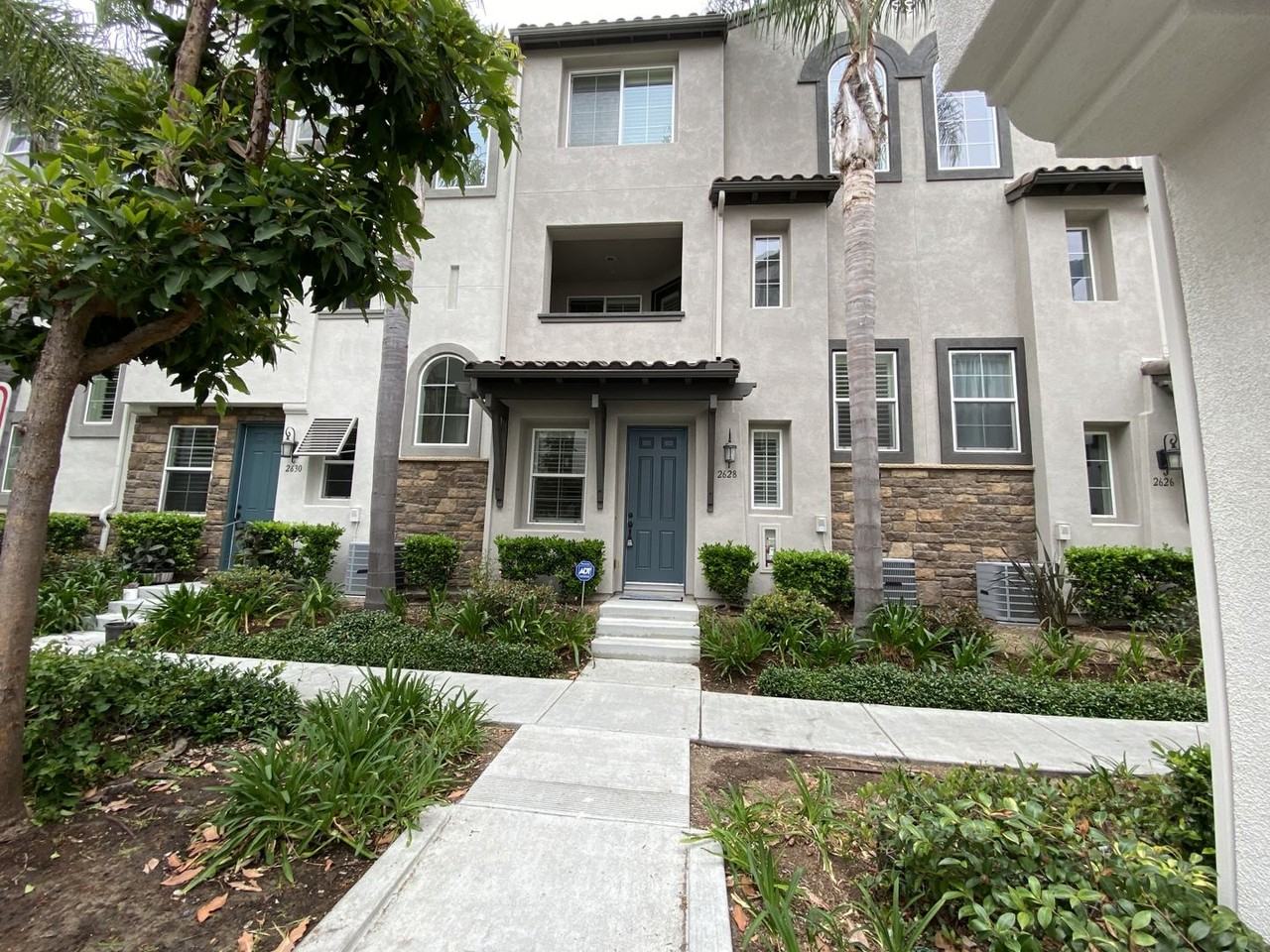 2628 Rawhide Ln - Photo 2 of 28