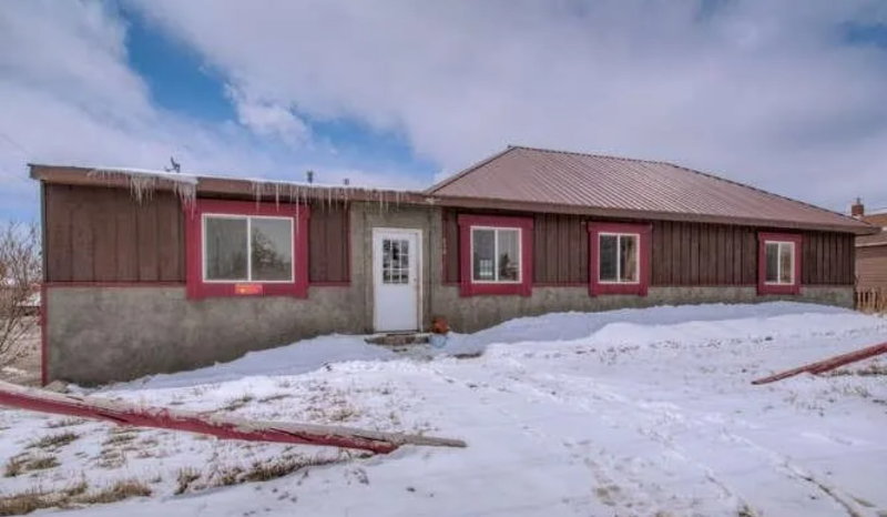 540 Castello Ave - Photo 2 of 16