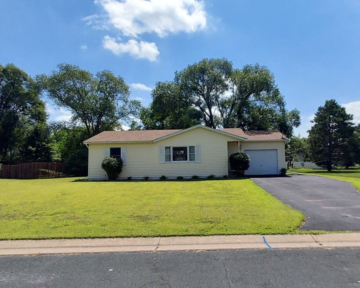 512 Sommers Landing Rd N - Photo 3 of 16