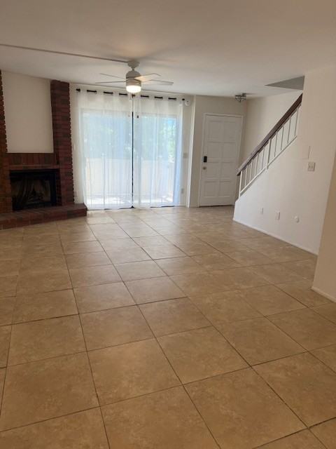 13959 Victory Boulevard - Photo 3 of 16