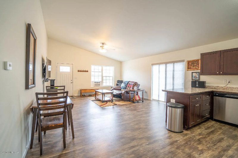 4738 W Adirondack Cir - Photo 2 of 20