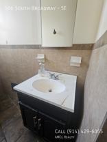 506 S Broadway #5E - Photo 1 of 1