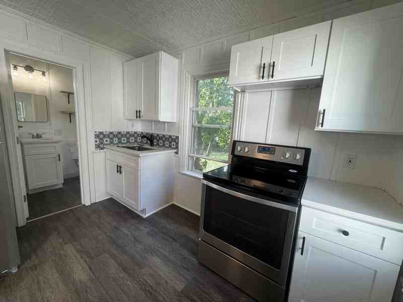 16 Spaulding St #2B - Photo 4 of 16