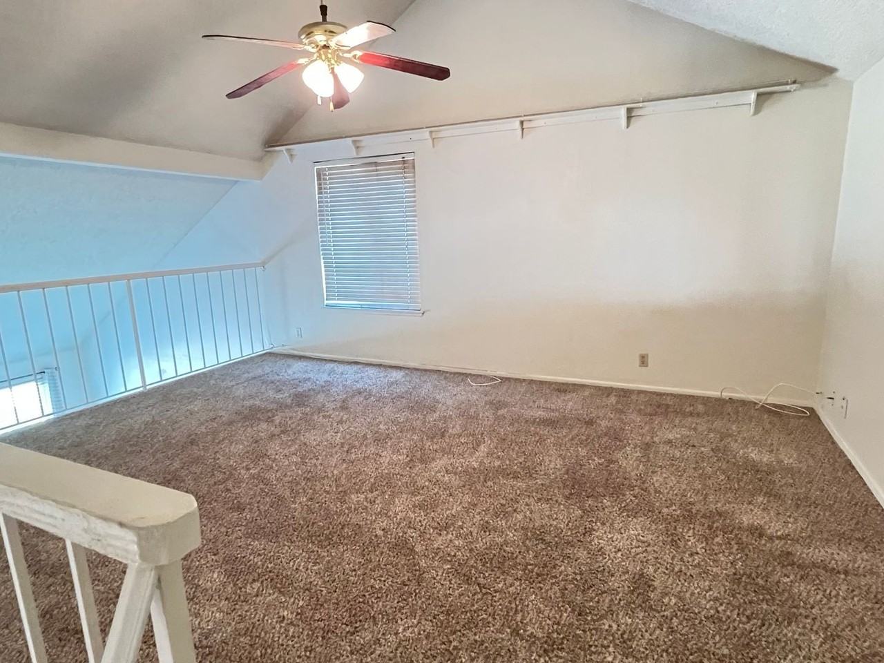 1205 N Piedmont Dr - Photo 7 of 18