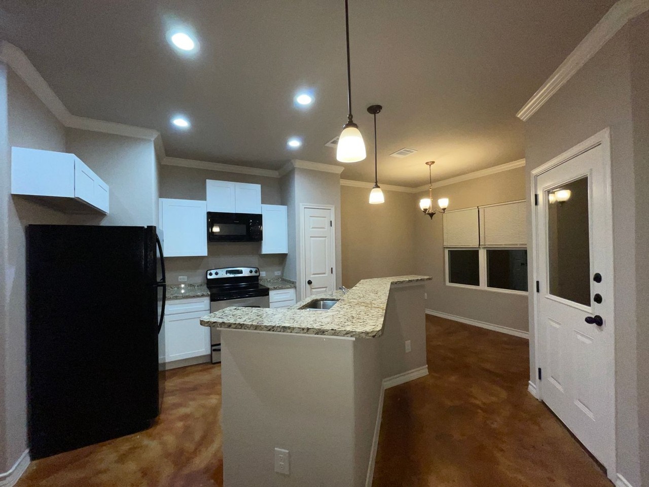 1768 Tristan Trl - Photo 4 of 21