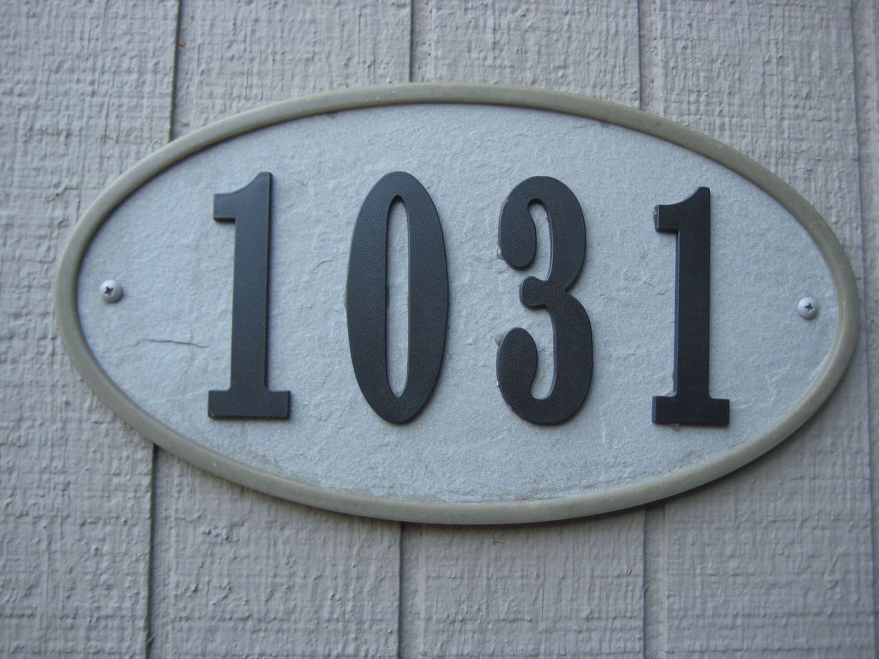 1031 Chadwick Cir - Photo 2 of 27