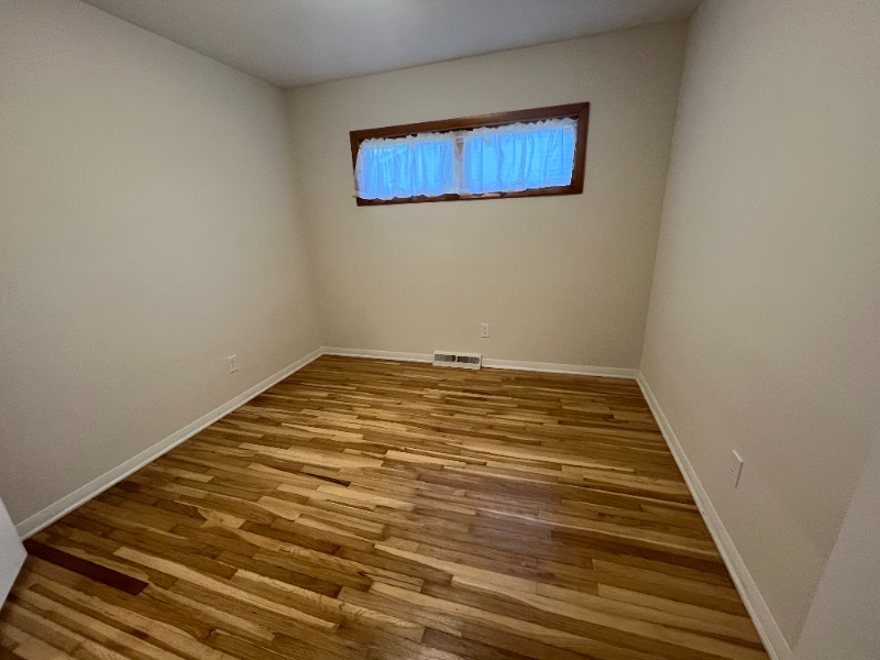 33273 Electric Blvd - Photo 3 of 16