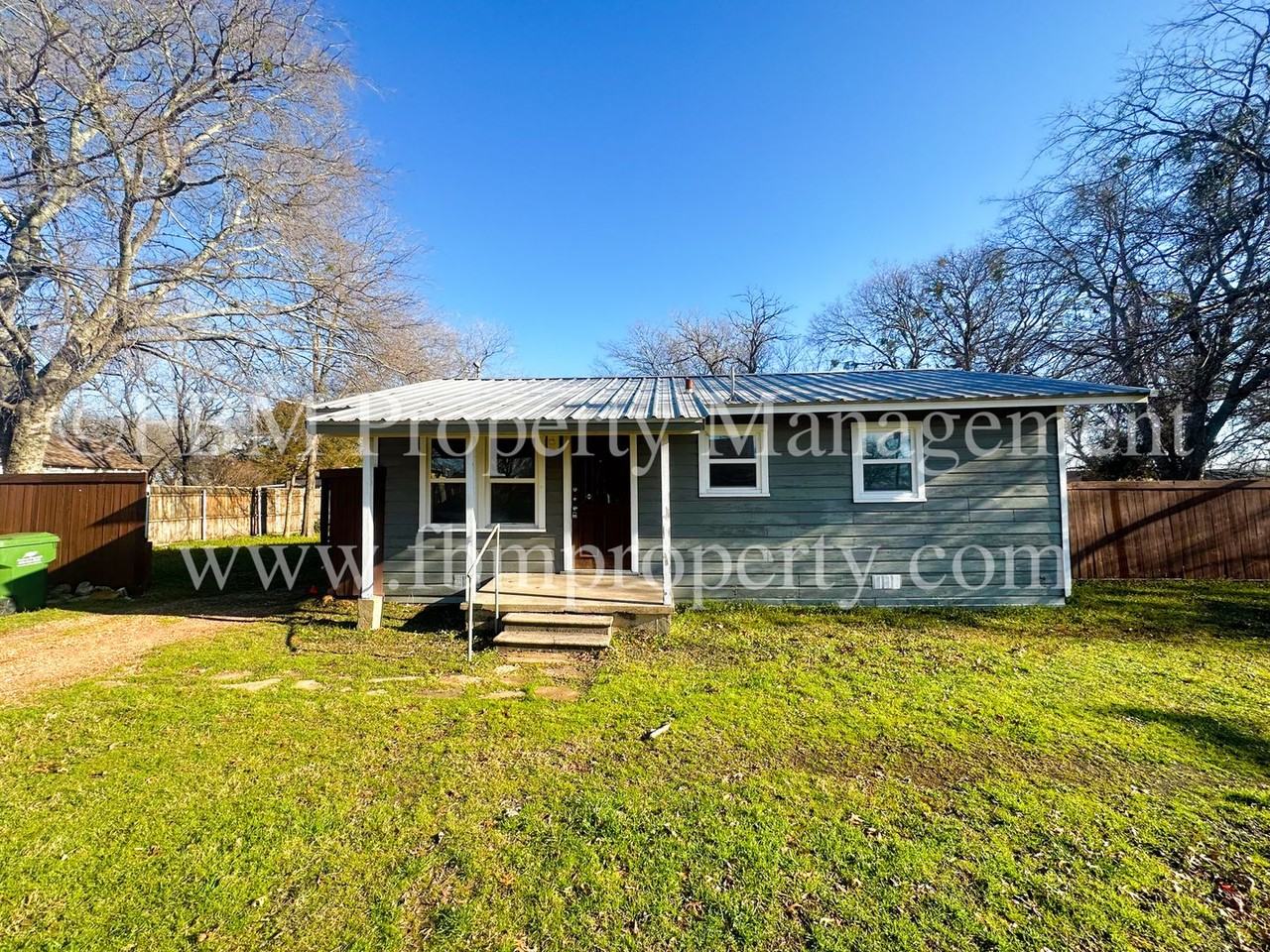 200 Dunlap - Photo 2 of 19