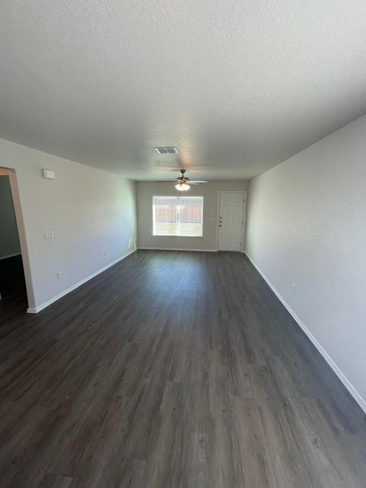 279 Rolling Hls - Photo 7 of 18