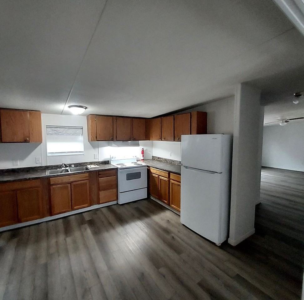 14 Live Oak Ln - Photo 2 of 11