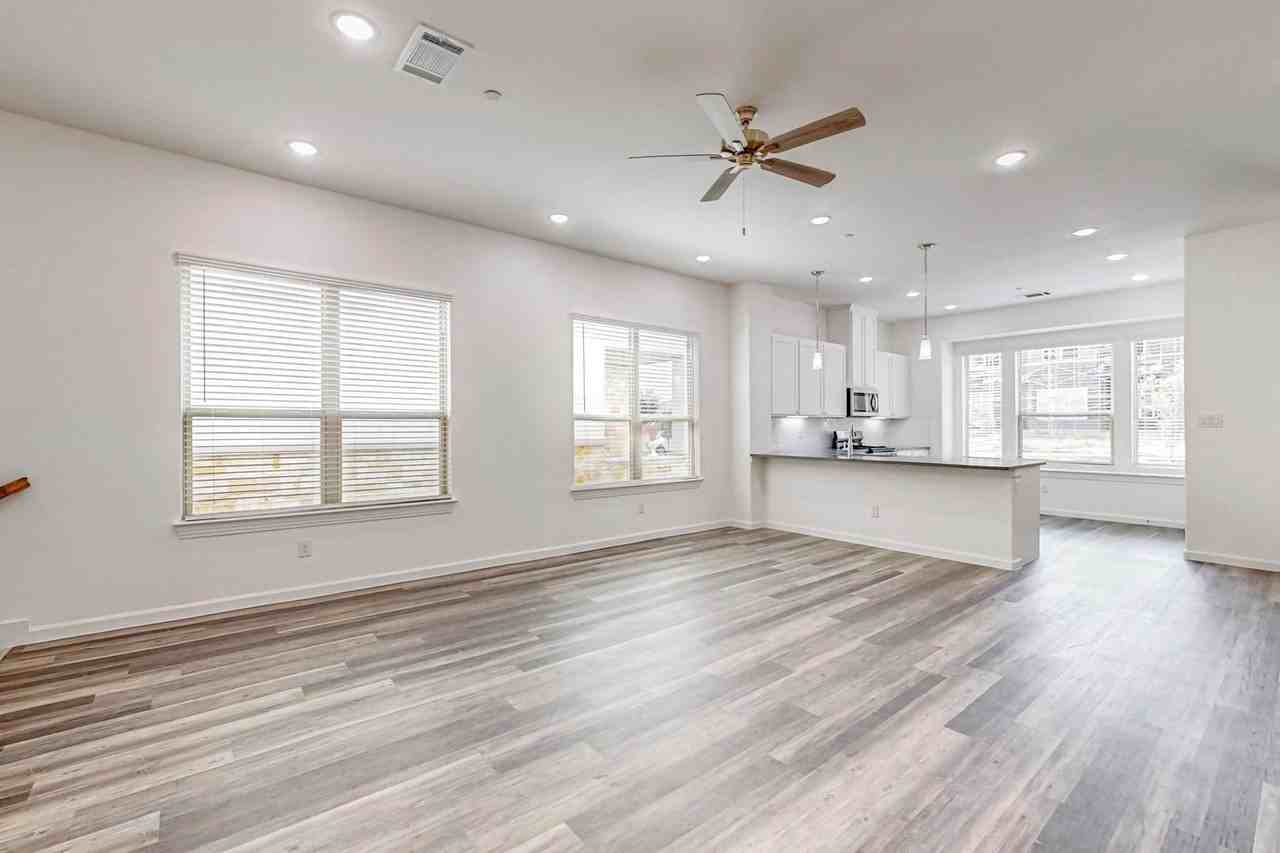 336 Buck Ridge Dr - Photo 5 of 27