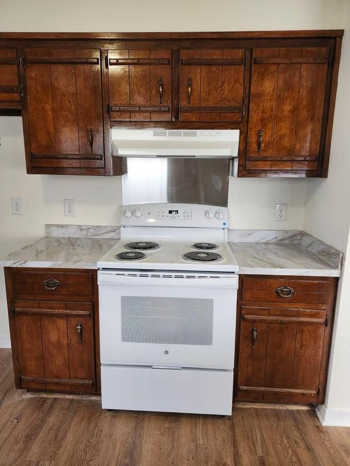 6214 Palos Ct - Photo 3 of 17