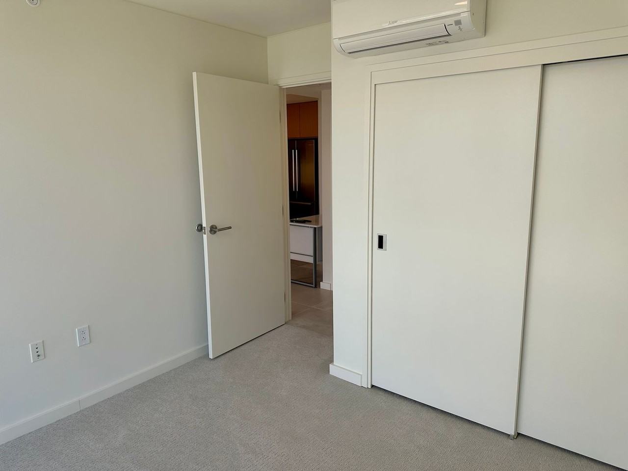1388 Kapiolani Blvd #3310 - Photo 6 of 17