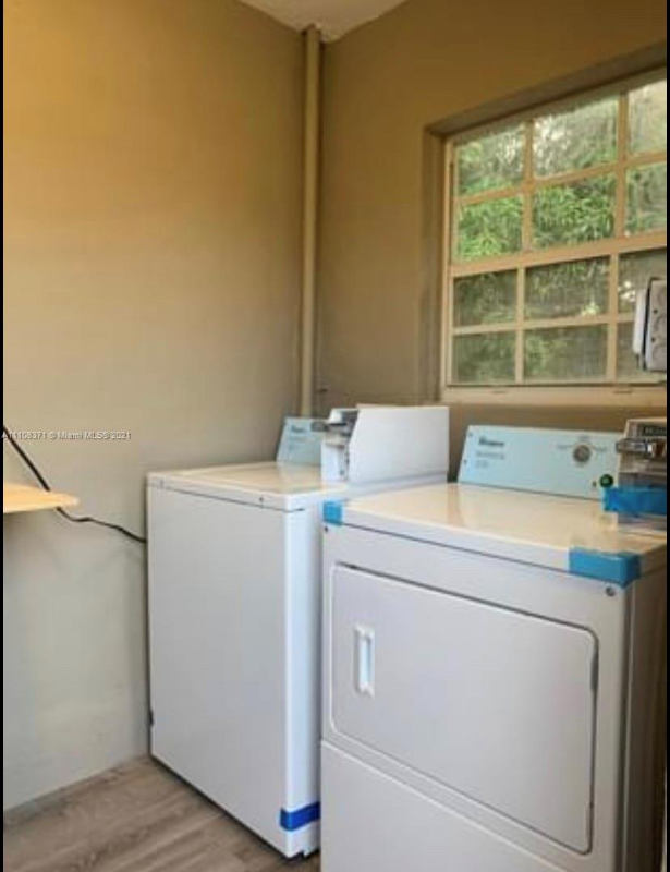 12100 Ne 5th Ave - Photo 5 of 9