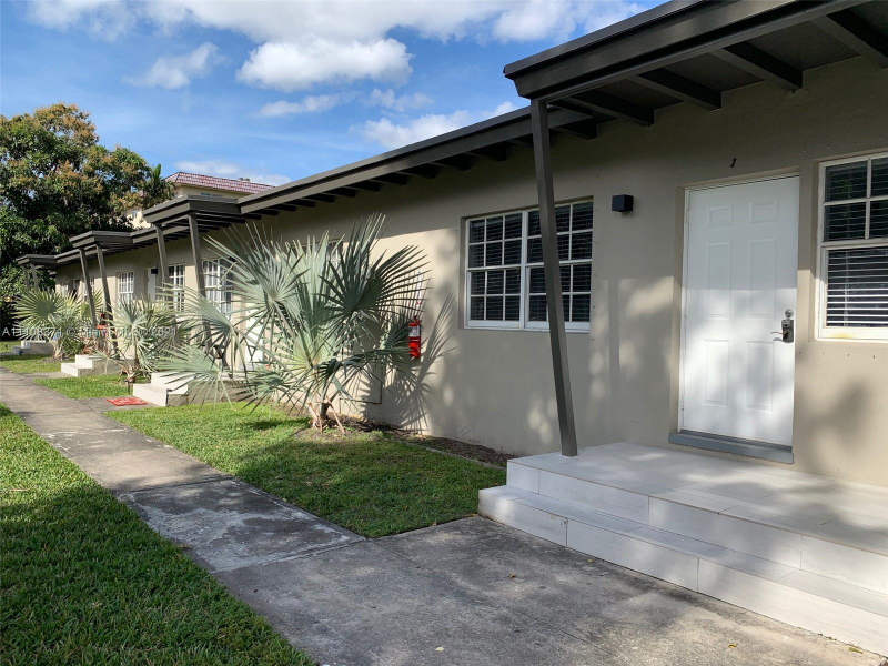 12100 Ne 5th Ave - Photo 6 of 9