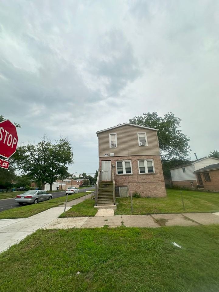 1201 W 110th Pl - Photo 2 of 19