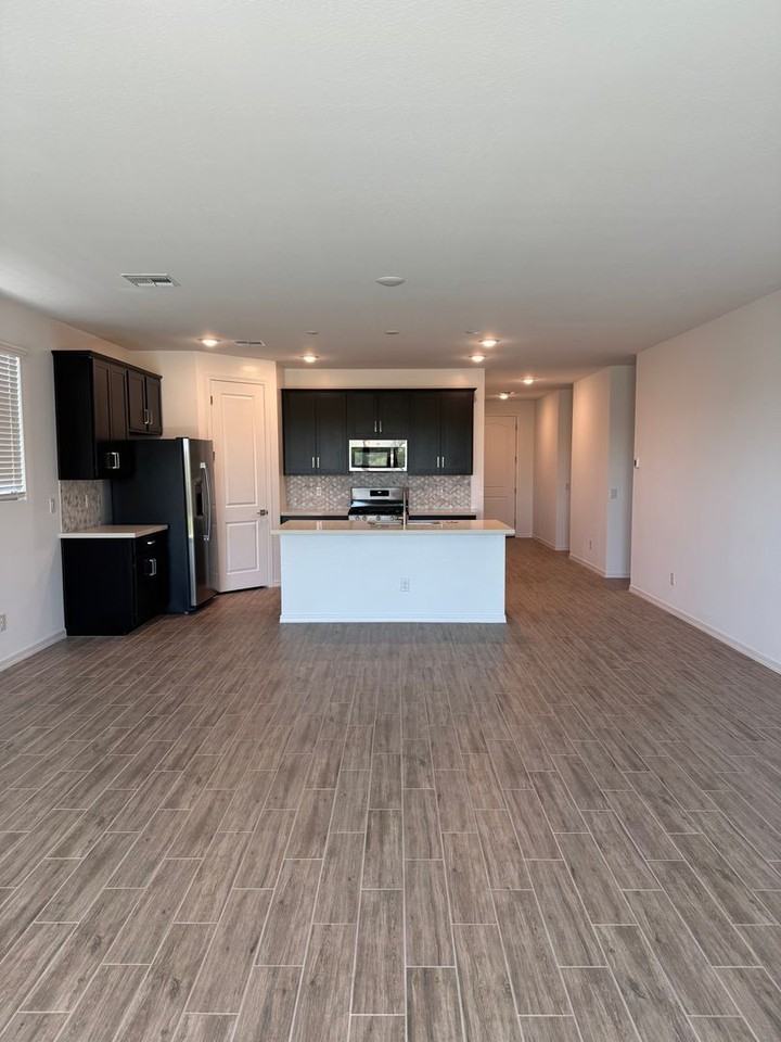 25377 N 75th Ln - Photo 4 of 25