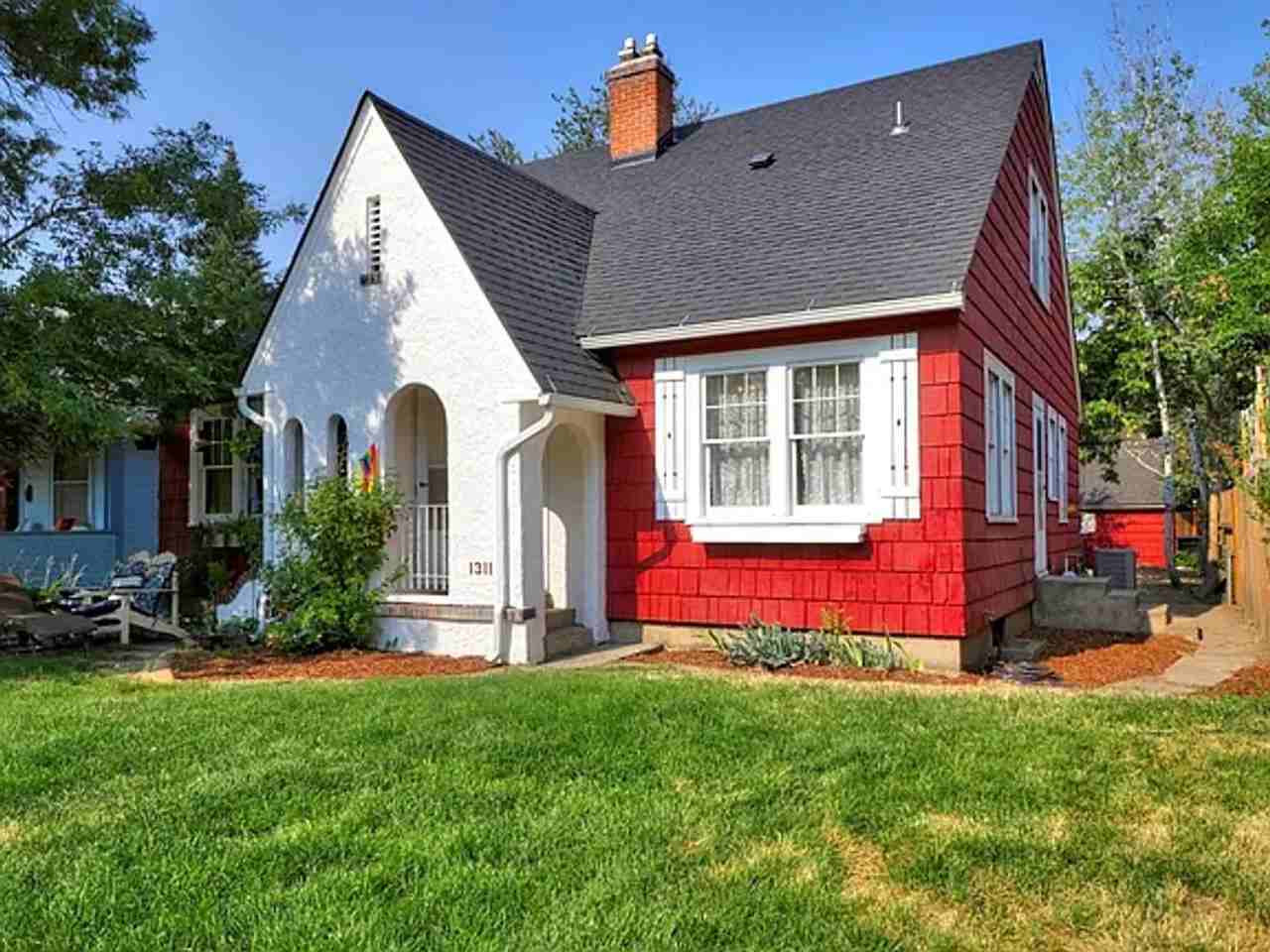 1311 N 13th St - Photo 2 of 16