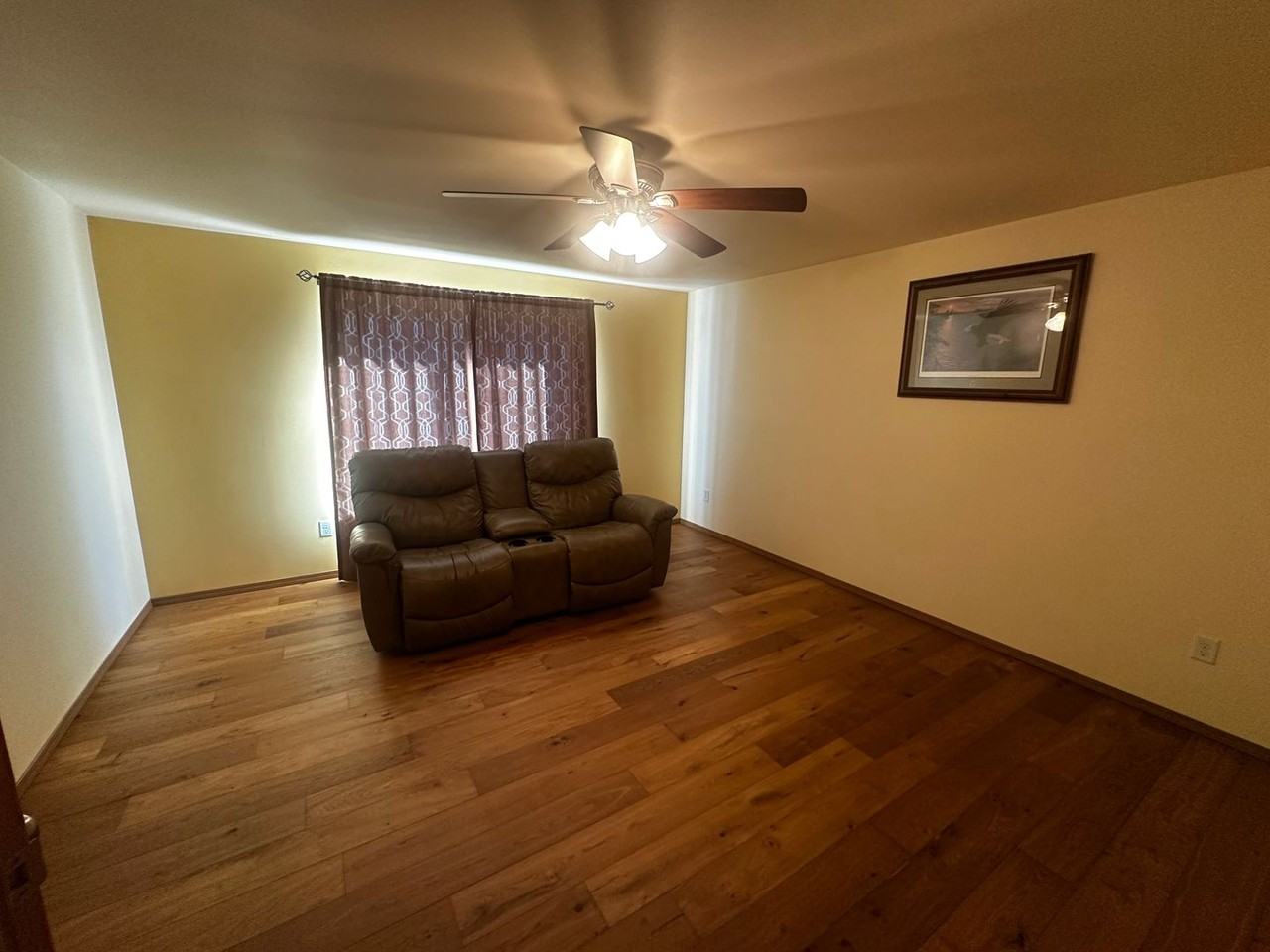 357 Summer Ln - Photo 3 of 14