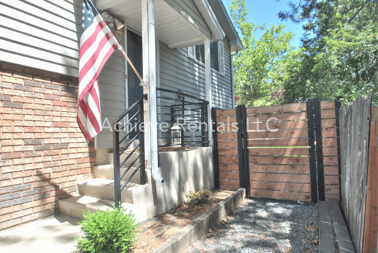 106 River Heights Boulevard - Photo 5 of 25